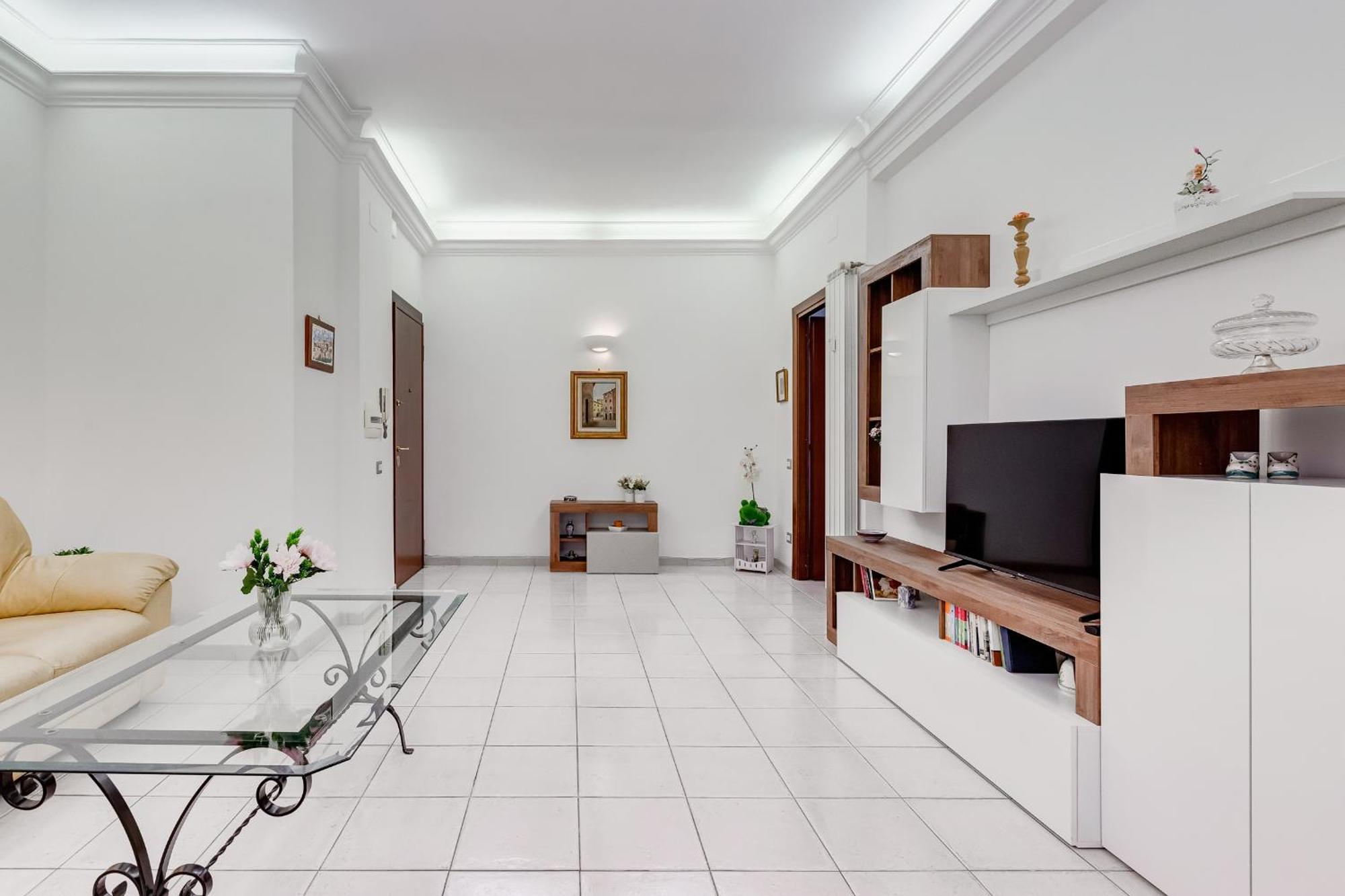 Appartamento Cozy 2-bedroom Flat With Balcony In Monteverde Roma