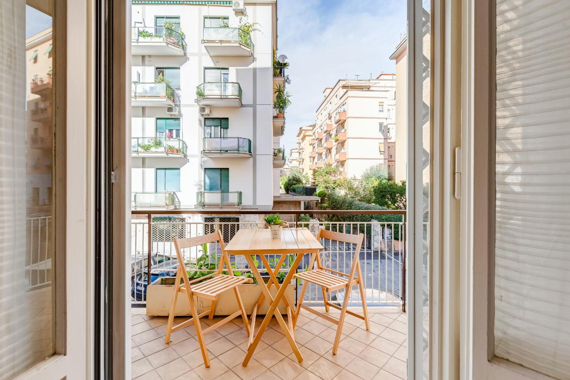 Appartamento Cozy 2-bedroom Flat With Balcony In Monteverde *